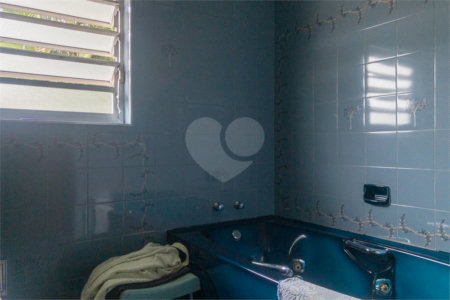 Casa à venda com 3 quartos, sendo 2 suítes, em Granja Julieta, São Paulo, SP