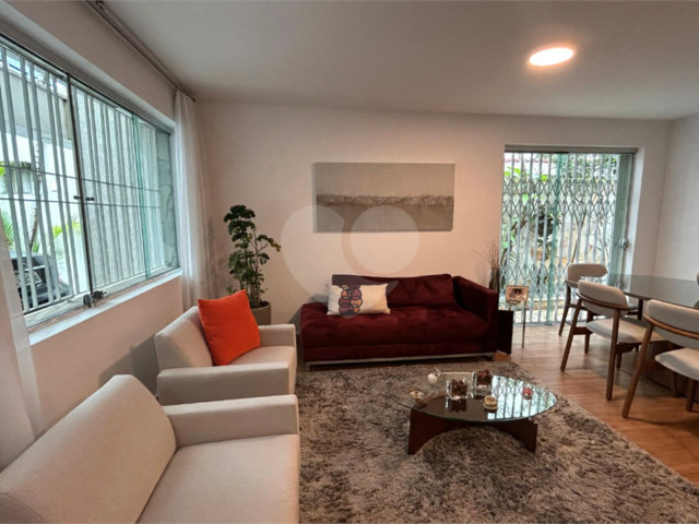 Casa à venda com 3 quartos, sendo 1 suíte,  em Vila Cordeiro, São Paulo, SP
