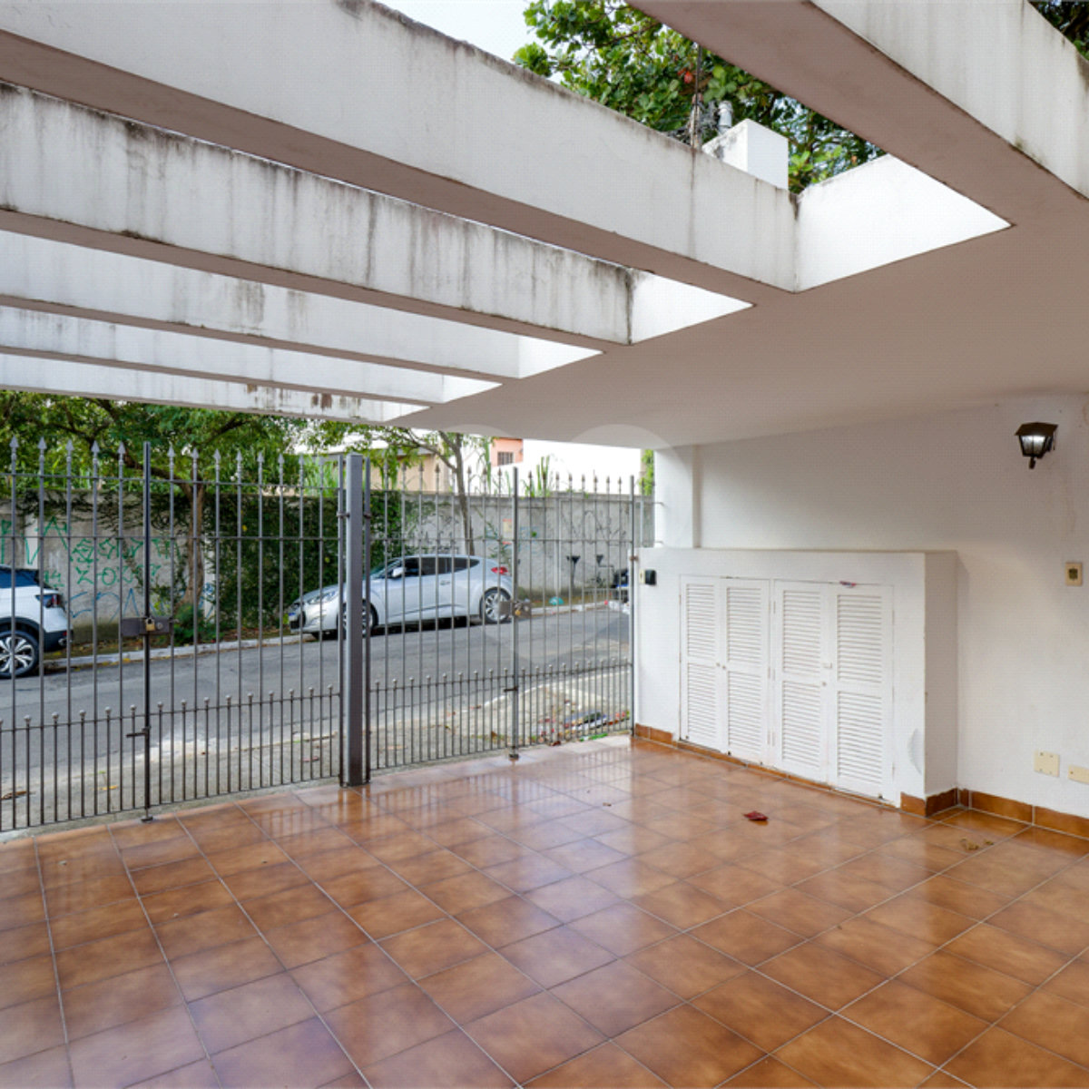 Casa à venda com 3 quartos, sendo 1 suíte,  em Campo Belo, São Paulo, SP