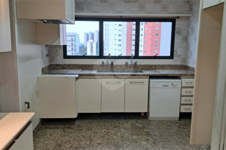 Apartamento à venda ou para alugar com 4 suítes em Santo Amaro, São Paulo, SP
