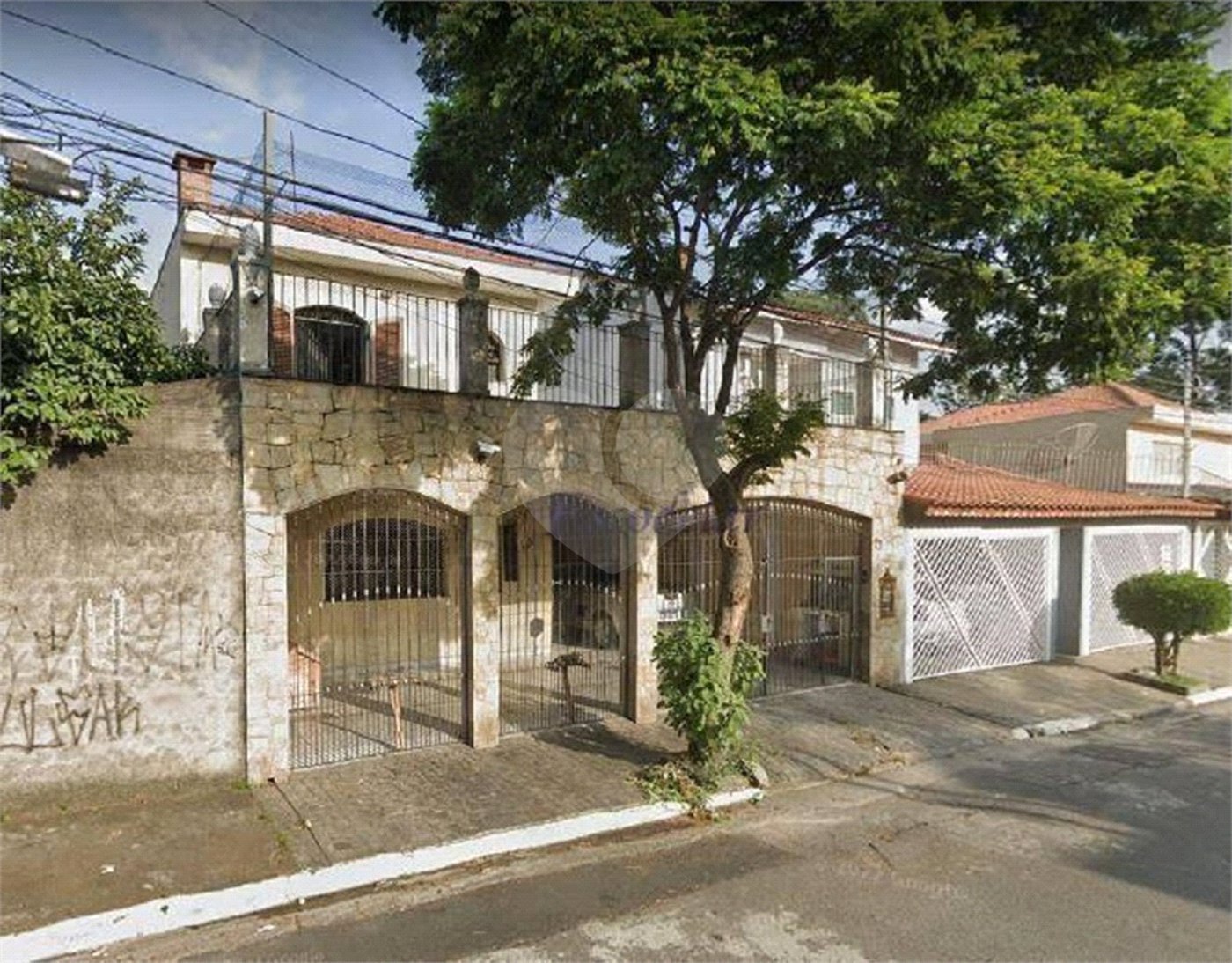 Casa Térrea à venda com 4 quartos, sendo 1 suíte, em Vila Medeiros, São Paulo, SP
