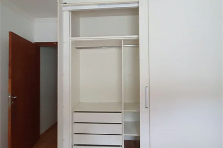 Sobrado à venda com 3 quartos, sendo 1 suíte, em Jardim Bonfiglioli, São Paulo, SP
