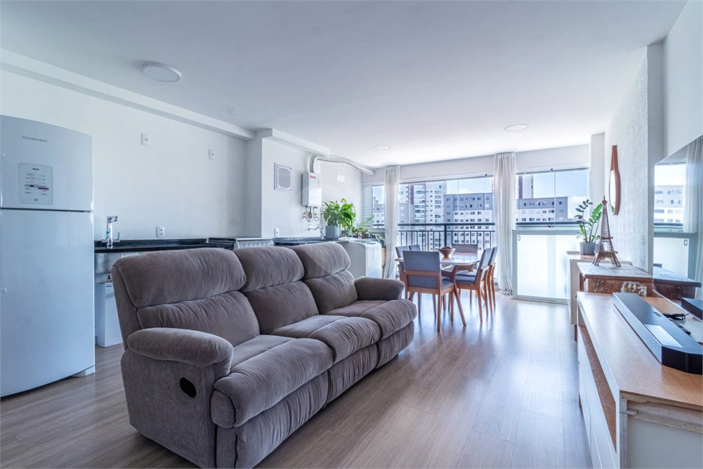 Apartamento à venda com 3 quartos, sendo 1 suíte, em Barra Funda, São Paulo, SP