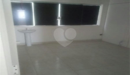 Prédio à venda em Cidade Mãe do Céu, São Paulo, SP