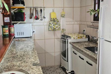 Casa Térrea à venda com 4 quartos, sendo 1 suíte, em Jardim Centenário, Atibaia, SP