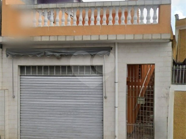 Sobrado à venda com 3 quartos em Vila Santa Maria, São Paulo, SP