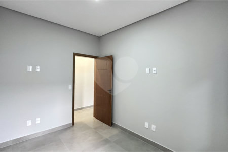 Casa à venda com 3 quartos, sendo 1 suíte, em Jardim Bom Sucesso, Indaiatuba, SP