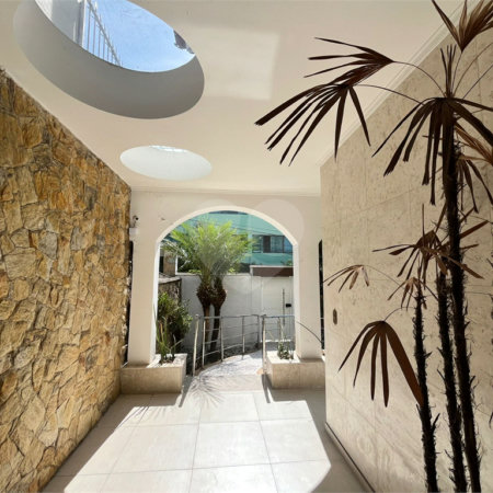 Casa à venda com 5 quartos, sendo 4 suítes,  em Jardim Franca, São Paulo, SP