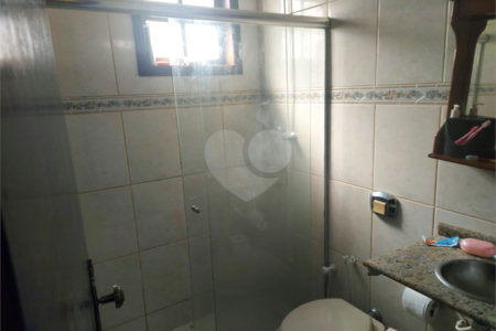 Casa à venda com 4 quartos, sendo 1 suíte, no condomínio River Plate, Rio de Janeiro - RJ