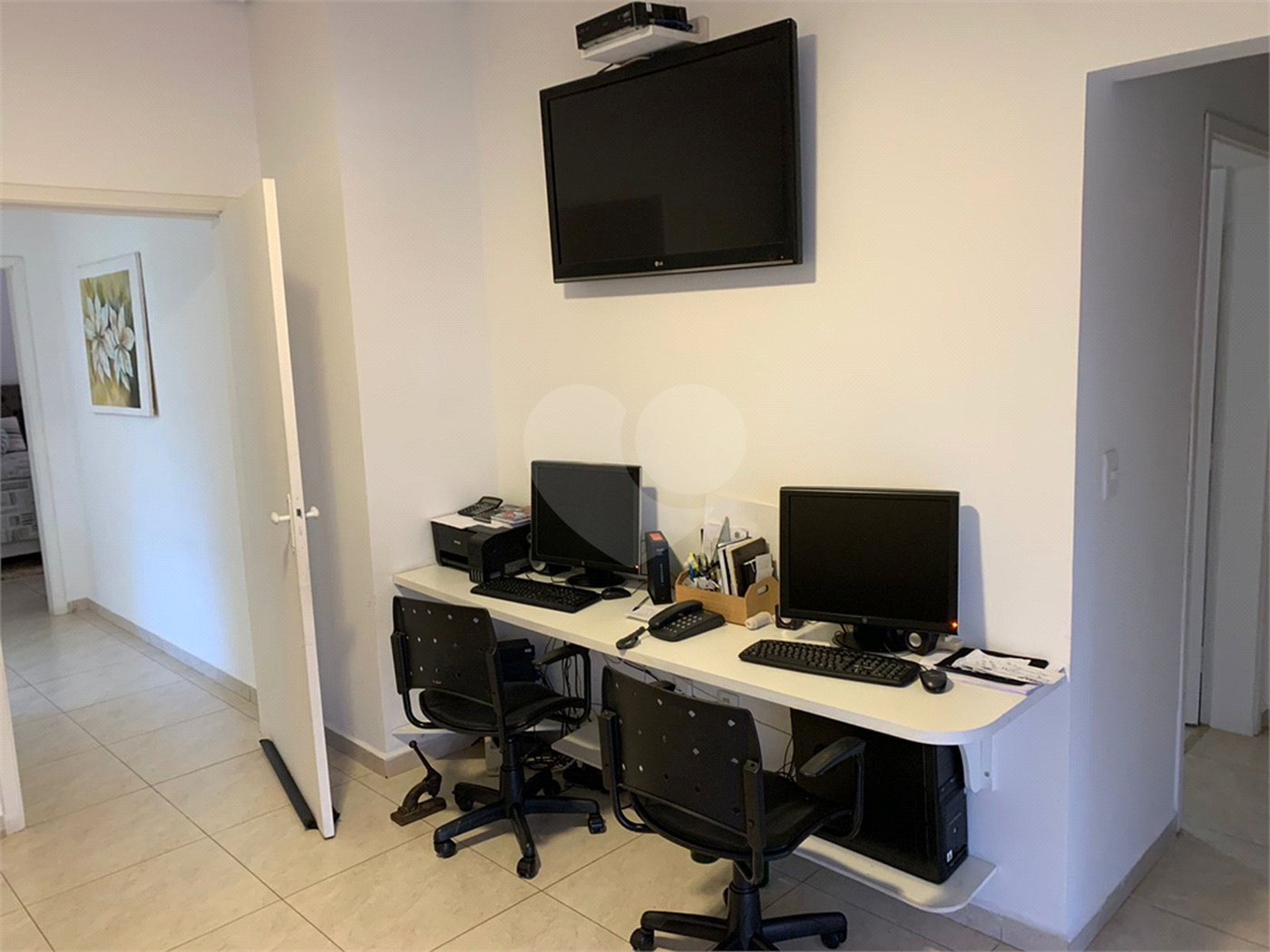 Casa à venda com 4 suítes no condomínio Amstalden, Indaiatuba - SP