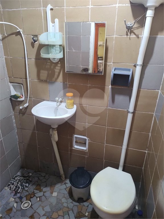 Casa à venda com 2 quartos, sendo 1 suíte, no Centro, Jarinu, SP