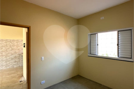 Casa à venda com 2 quartos em Residencial Solaris, Ponta Porã, MS