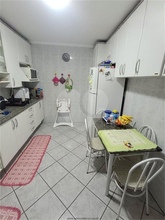 Sobrado à venda com 3 quartos, sendo 1 suíte, em Cidade Continental, São Paulo, SP