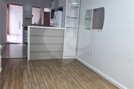 Casa à venda com 2 quartos no condomínio Residencial Santa Lucia, São Carlos - SP