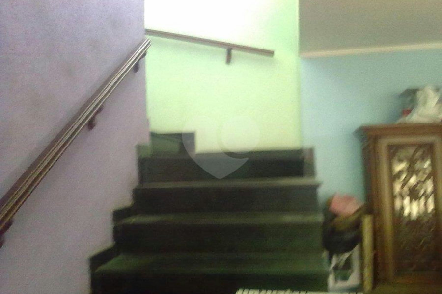 Sobrado à venda com 4 quartos, sendo 1 suíte, em Parque Mandaqui, São Paulo, SP
