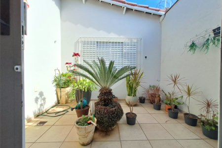 Casa à venda com 3 quartos, sendo 1 suíte, em Vila Trujillo, Sorocaba, SP