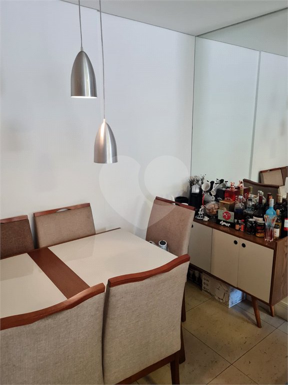 Apartamento à venda com 3 quartos, sendo 1 suíte,  em Vila Andrade, São Paulo, SP