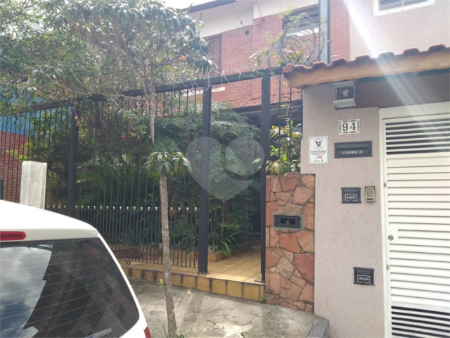 Sobrado à venda com 6 quartos, sendo 1 suíte,  em Santana, São Paulo, SP