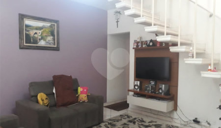 Casa à venda com 5 quartos em Parque Vitória, São Paulo, SP