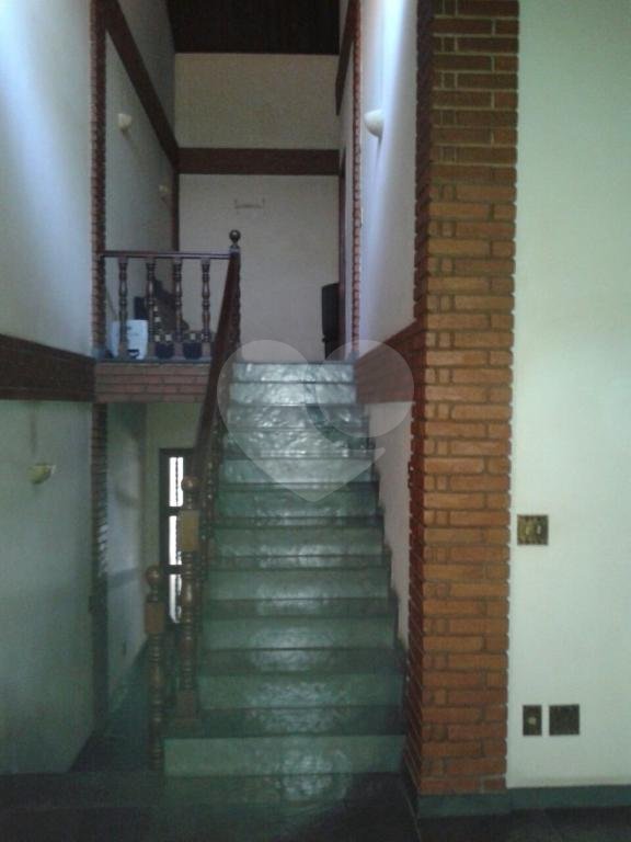 Sobrado à venda com 5 quartos, sendo 1 suíte, em Tremembé, São Paulo, SP