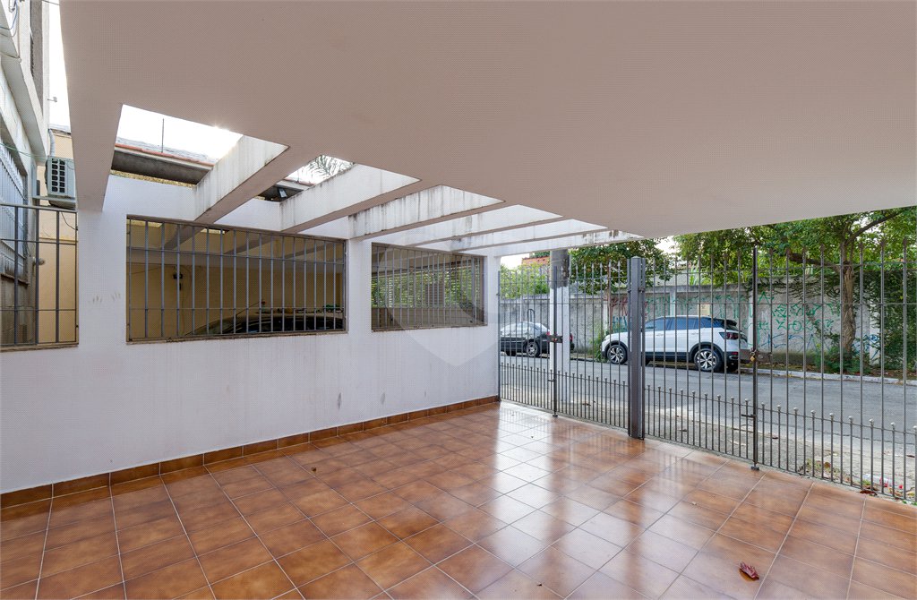 Casa à venda com 3 quartos, sendo 1 suíte,  em Campo Belo, São Paulo, SP