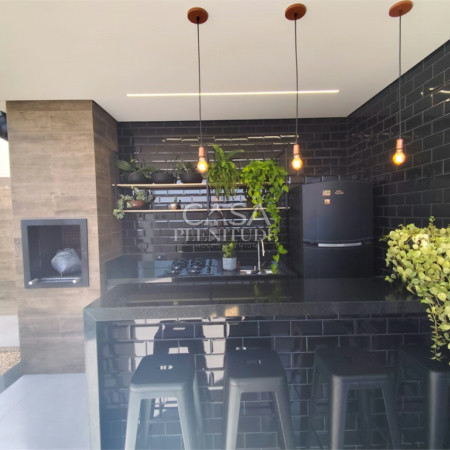 Casa em condomínio à venda com 3 quartos, sendo 1 suíte, em Horto Florestal, Sorocaba, SP
