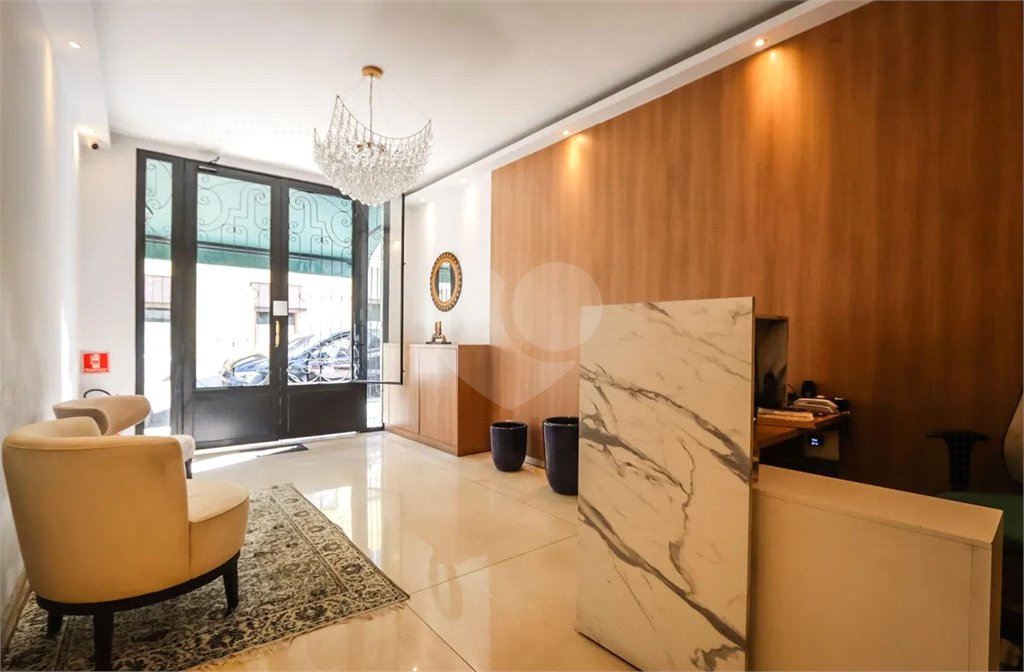Apartamento à venda com 2 quartos em Bela Vista, São Paulo, SP
