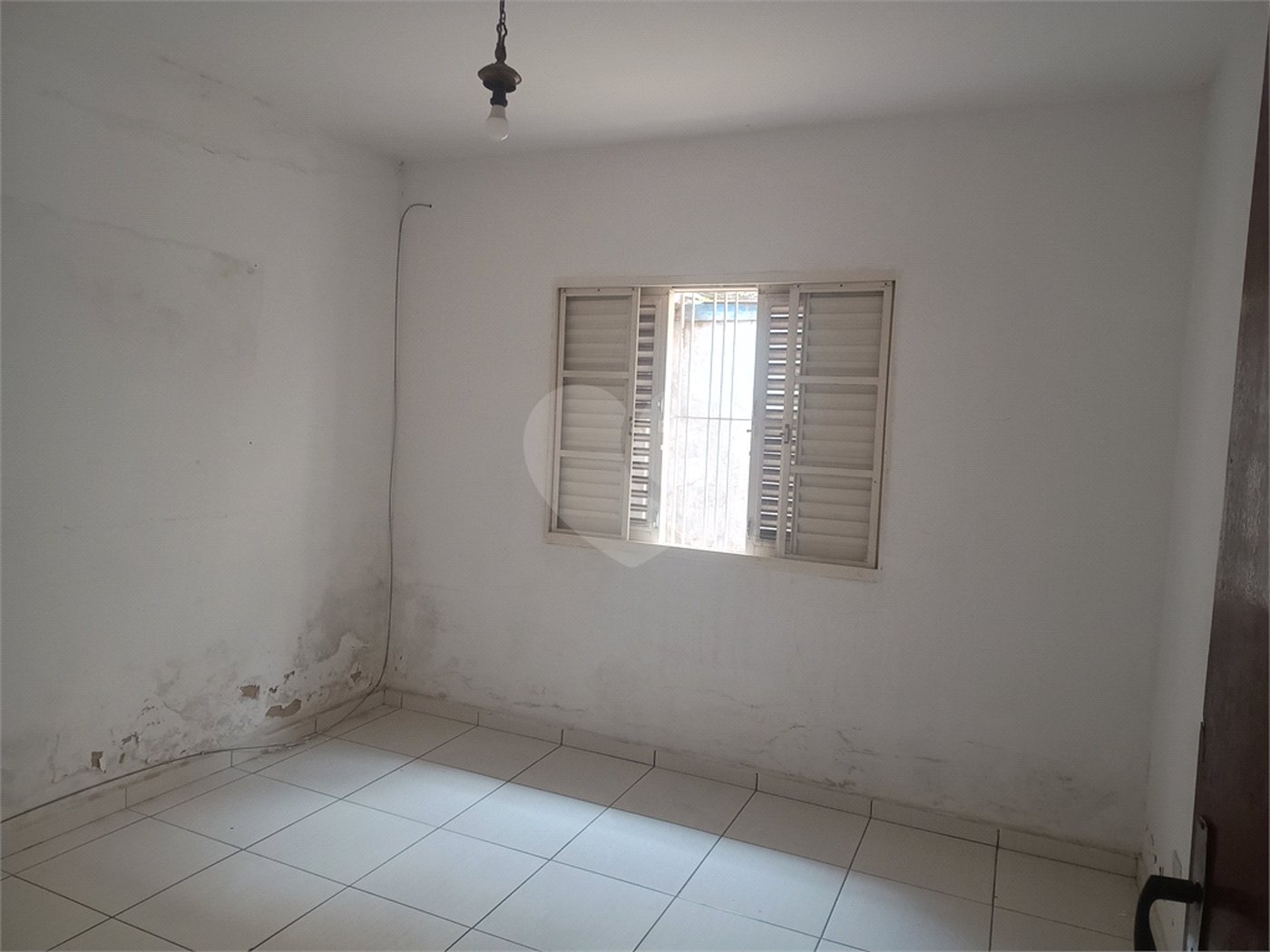 Casa Térrea à venda com 3 quartos, sendo 1 suíte,  em Campininha, São Paulo, SP