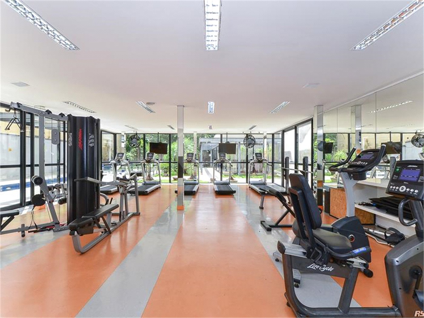 Apartamento à venda com 2 quartos, sendo 1 suíte, em Vila Mariana, São Paulo, SP