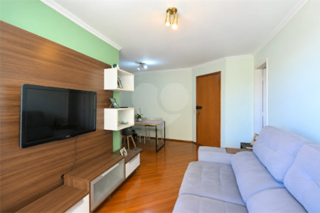 Apartamento à venda com 3 quartos, sendo 1 suíte,  em Chácara Inglesa, São Paulo, SP