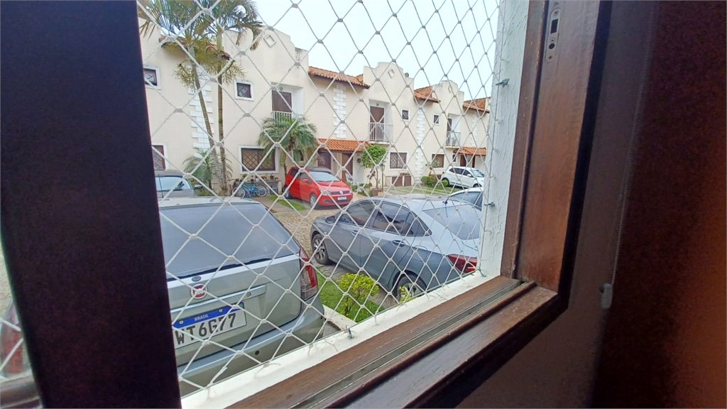 Casa à venda com 3 quartos, sendo 1 suíte, no condomínio Residencial Morada do Horto, São Paulo - SP
