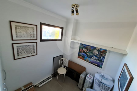 Apartamento à venda com 3 quartos, sendo 1 suíte,  em Vila Angeli, Valinhos, SP