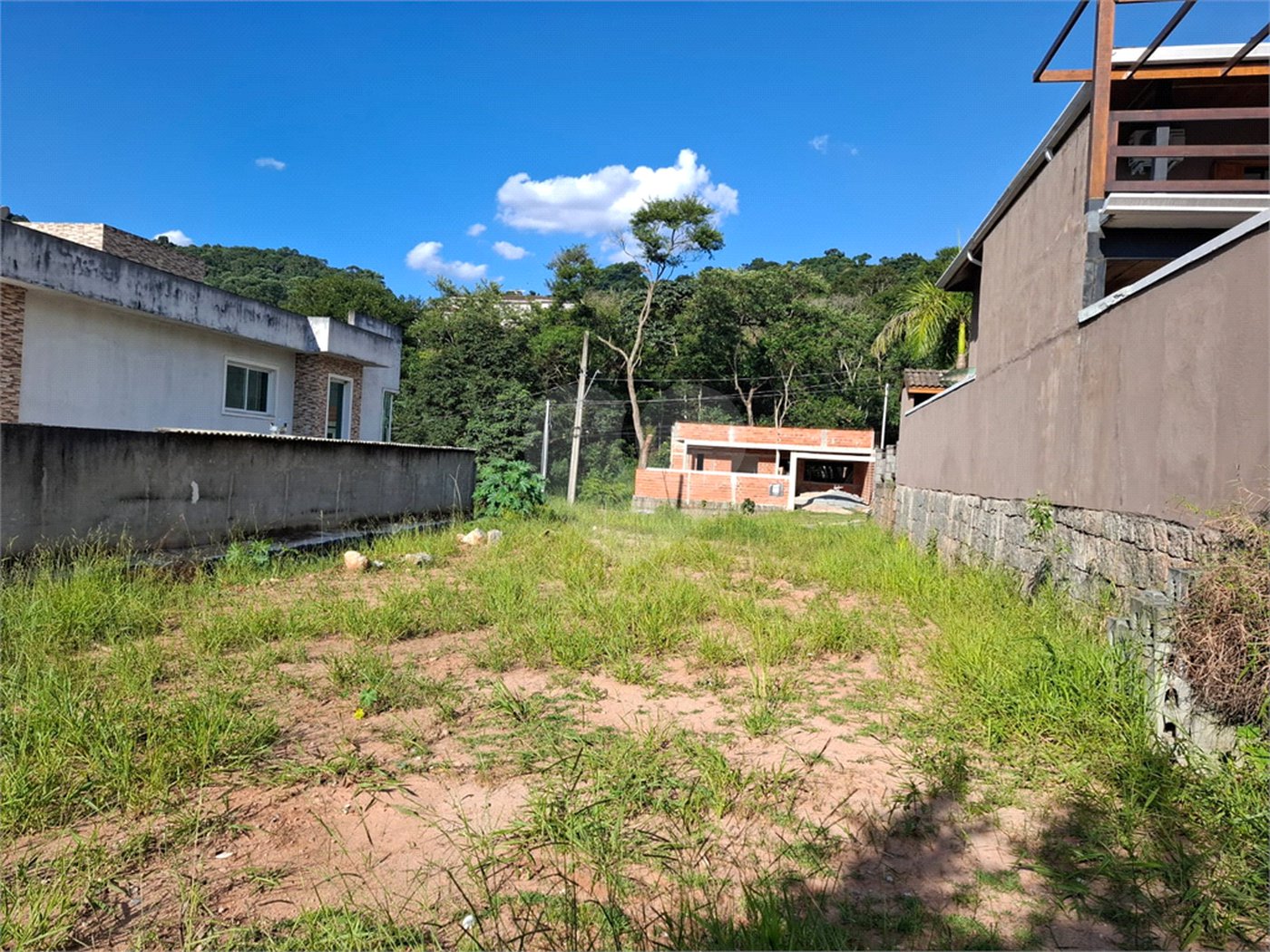 Terreno à venda no condomínio Itaguaçu da Cantareira, São Paulo - SP