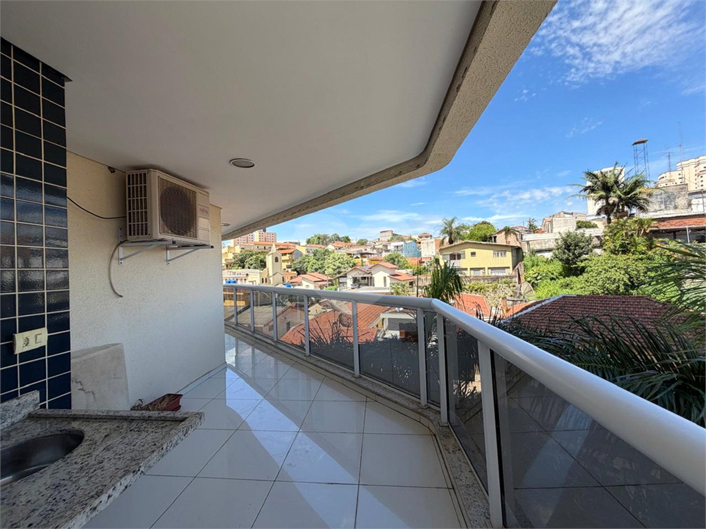 Apartamento à venda com 3 suítes em Santana, São Paulo, SP