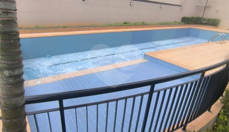 Apartamento à venda com 3 quartos, sendo 1 suíte,  em Cambuci, São Paulo, SP