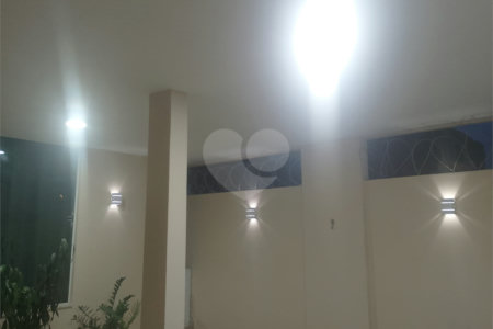 Casa à venda com 4 quartos, sendo 2 suítes, no condomínio Vivendas do Mendanha, Rio de Janeiro - RJ
