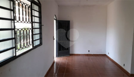 Casa à venda com 2 quartos em Mato Dentro, Mairiporã, SP