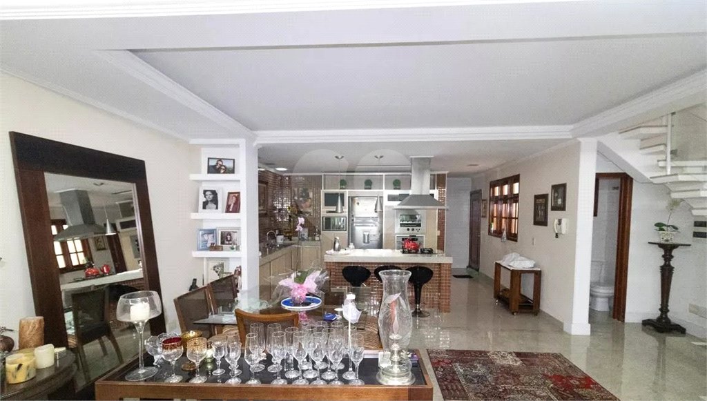 Sobrado à venda com 2 quartos, sendo 1 suíte, em Santana, São Paulo, SP