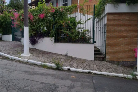 Casa à venda com 4 quartos, sendo 2 suítes,  em Rolinópolis, São Paulo, SP