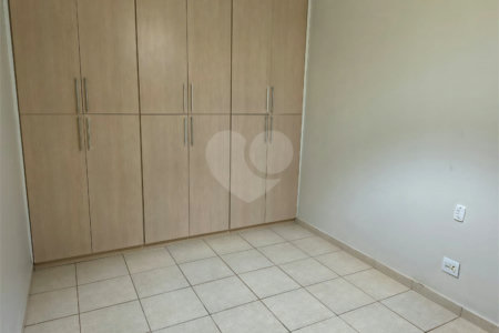 Sobrado à venda com 4 quartos, sendo 2 suítes, em Alto da Boa Vista, Ribeirão Preto, SP