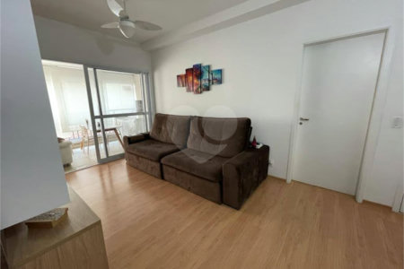 Apartamento à venda com 3 quartos, sendo 1 suíte, em Baeta Neves, São Bernardo do Campo, SP