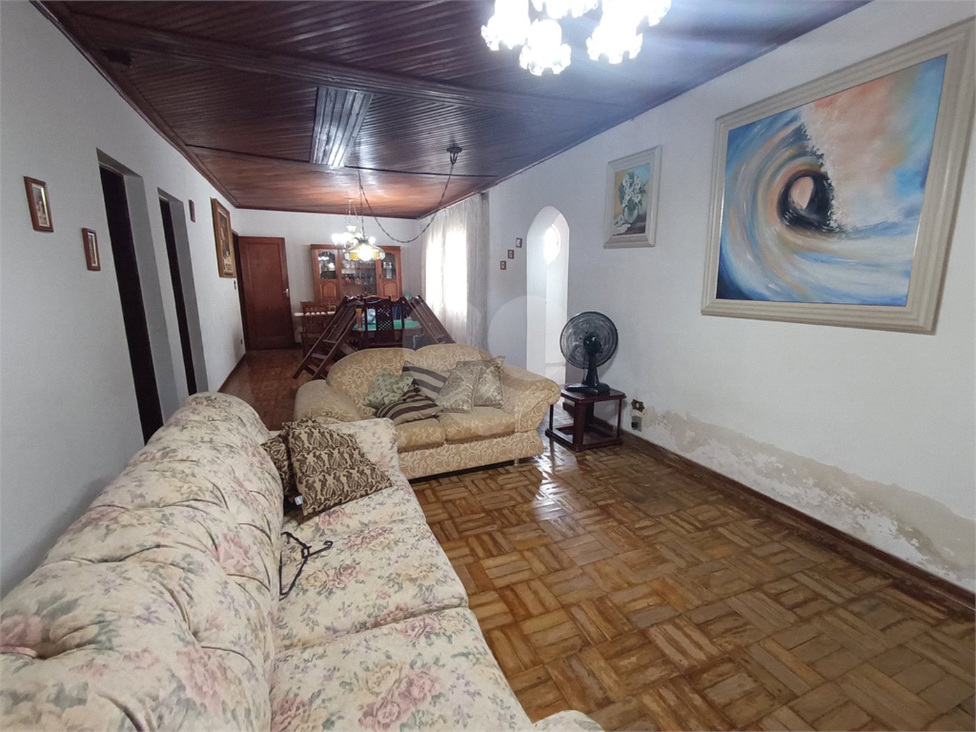 Casa à venda com 3 quartos em Vila Santa Rosália, São Roque, SP