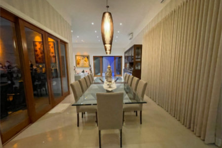 Casa à venda com 4 suítes no condomínio Halvétia Country Residencial, Indaiatuba - SP