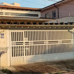 Casa à venda 350m2 com 4 quartos, sendo 2 suítes, em Vila Sônia