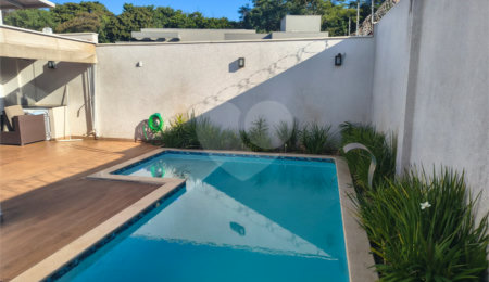 Casa à venda com 3 quartos, sendo 1 suíte,  no condomínio Residencia Valencia - Ilha Turia, Ribeirão Preto - SP