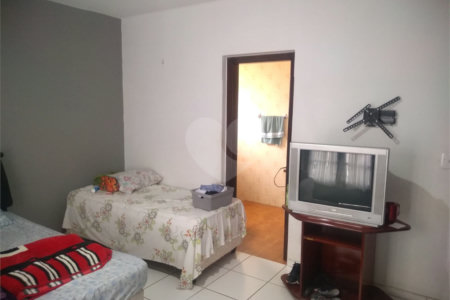 Casa à venda com 4 suítes em Jardim Itália, Itapetininga, SP