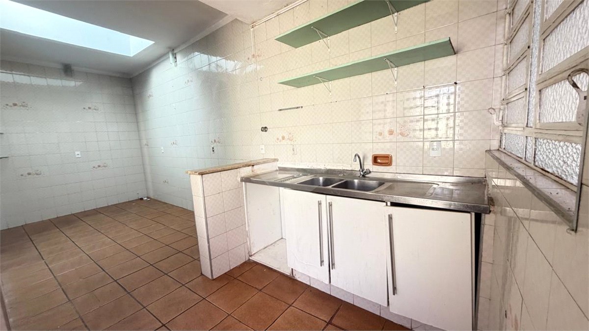 Casa Térrea à venda com 4 quartos, sendo 1 suíte, em Água Fria, São Paulo, SP