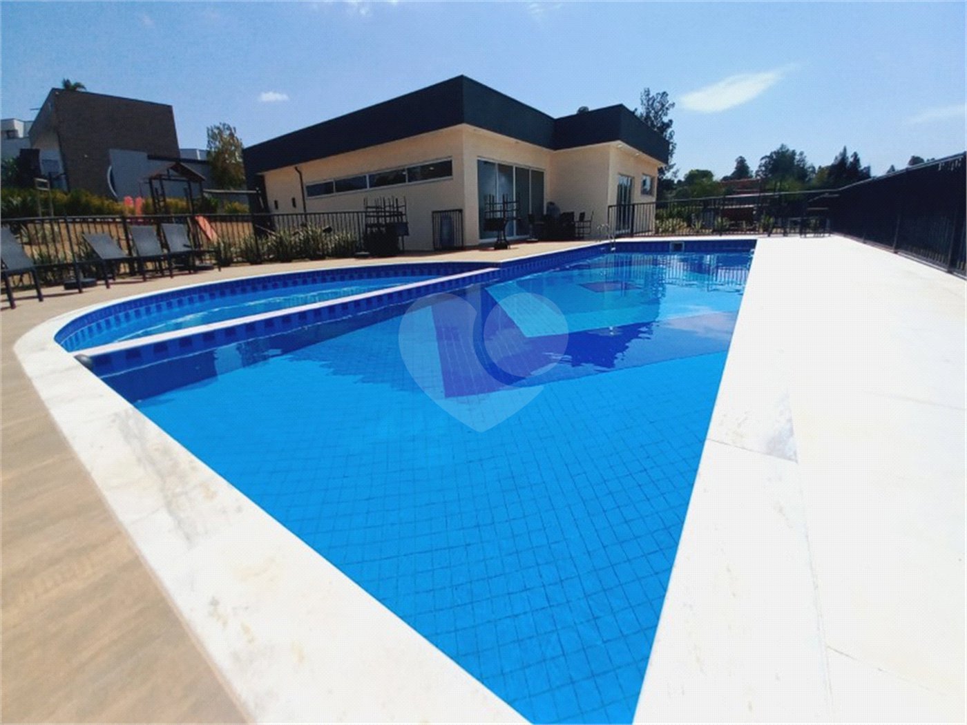 Casa à venda com 3 suítes no condomínio Piemonte, Indaiatuba - SP