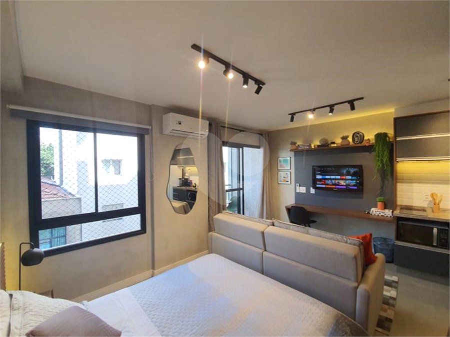 Apartamento à venda ou para alugar em Pinheiros, São Paulo, SP