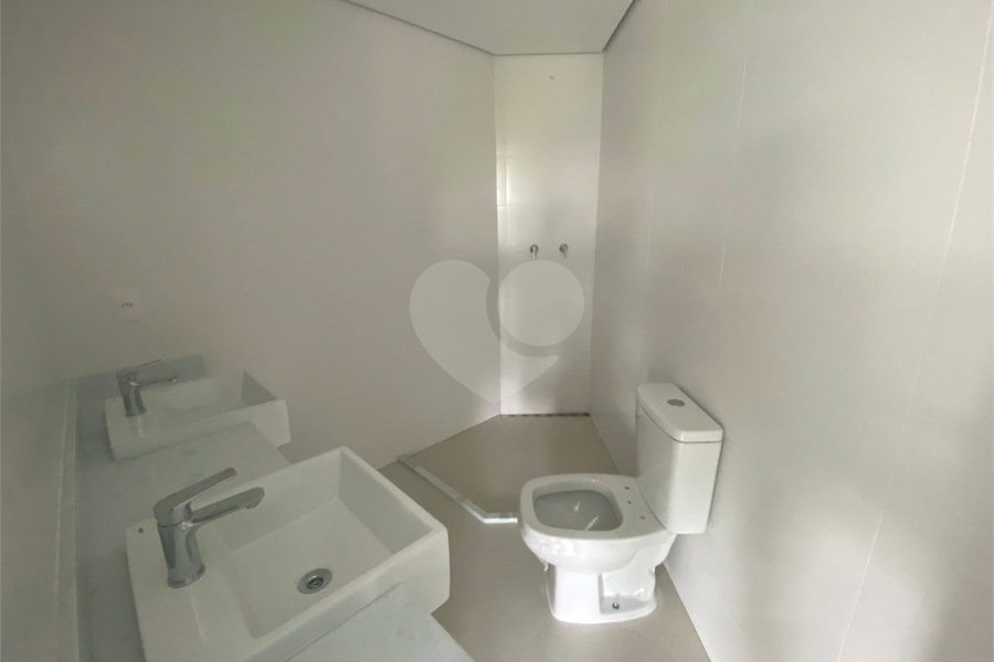 Apartamento à venda com 3 suítes em Santana, São Paulo, SP